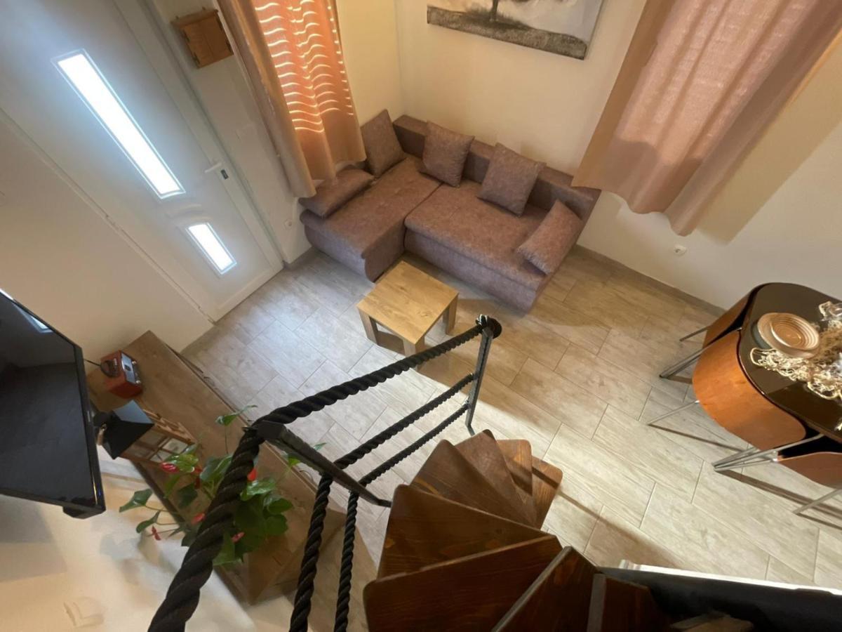Studio Apartment Dona Trogir Buitenkant foto